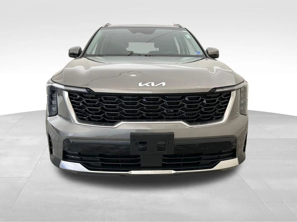 Used 2025 Beige Kia EX image 7