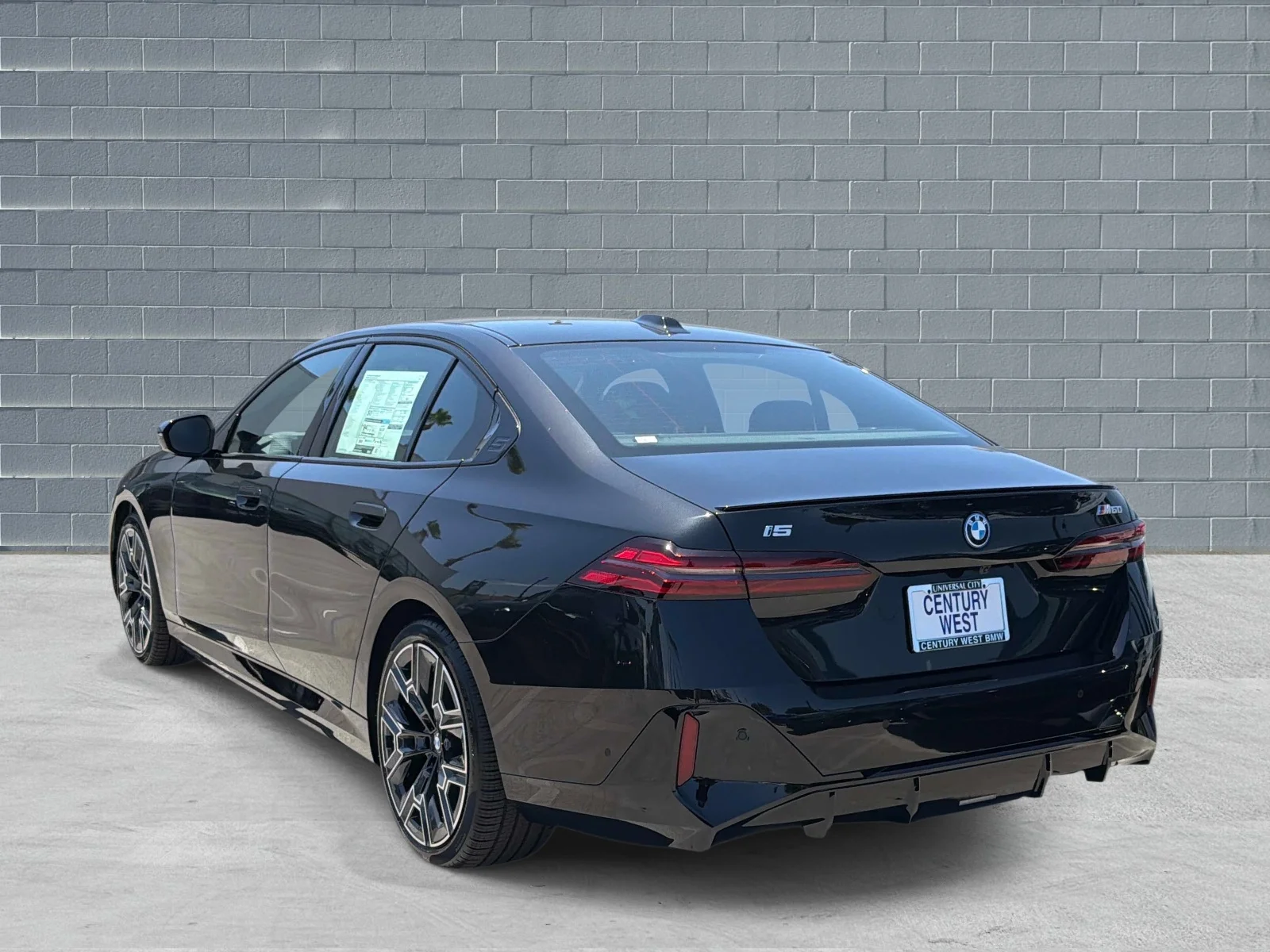 New 2026 Black Sapphire Metallic BMW M60 image 3