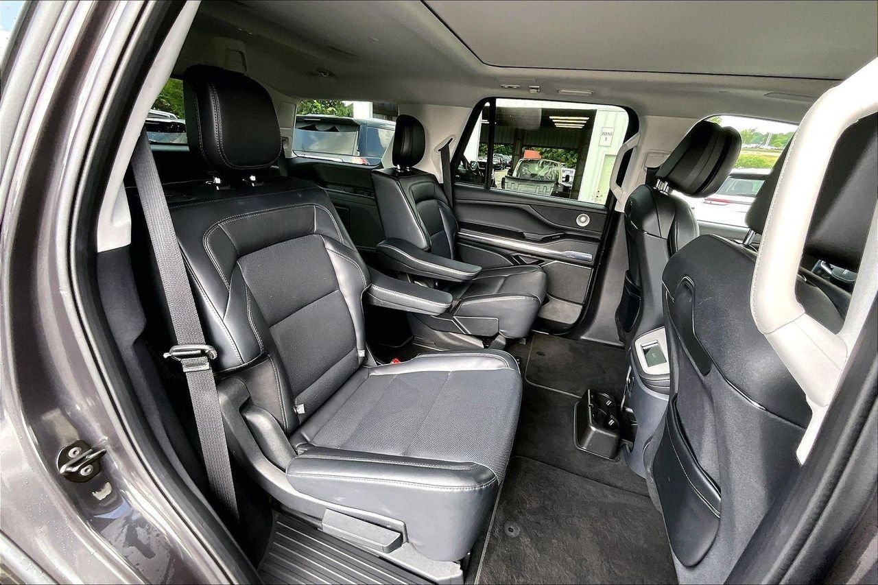 Used 2025 STARLIGHT GRAY PC Lincoln Reserve image 27