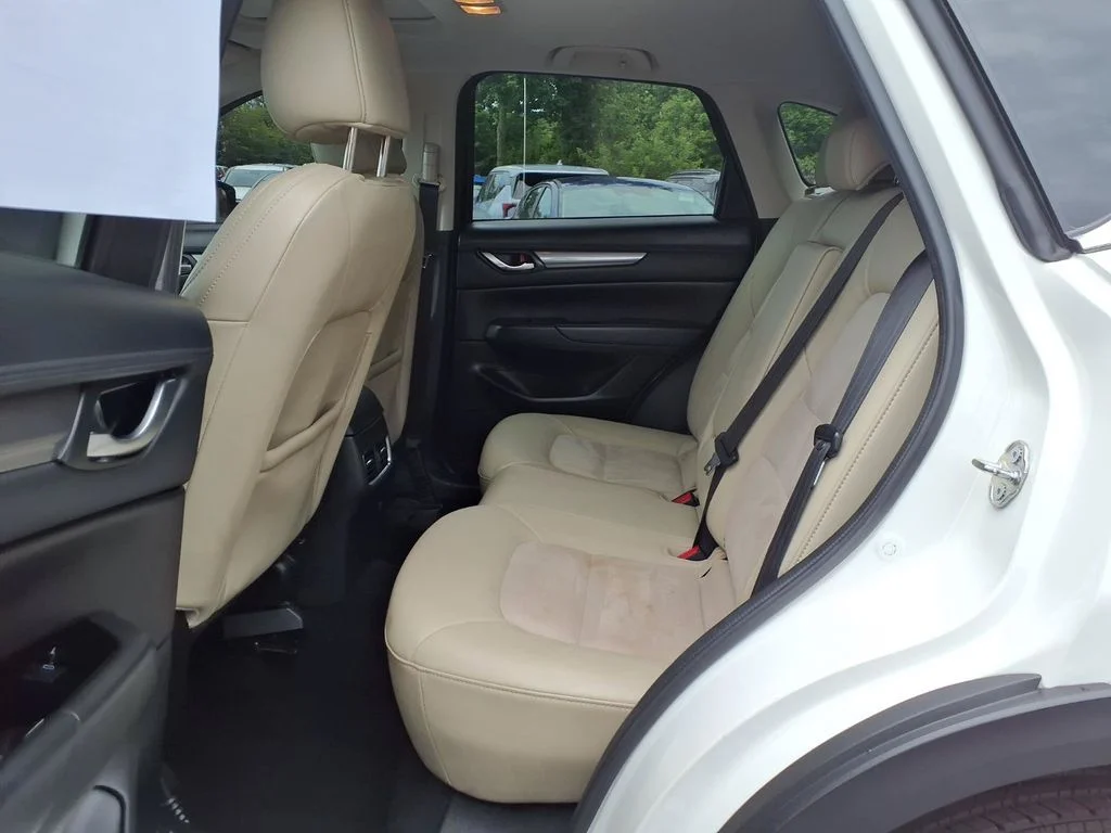 Used 2019 Snowflake White Pearl Mica Mazda Touring image 18