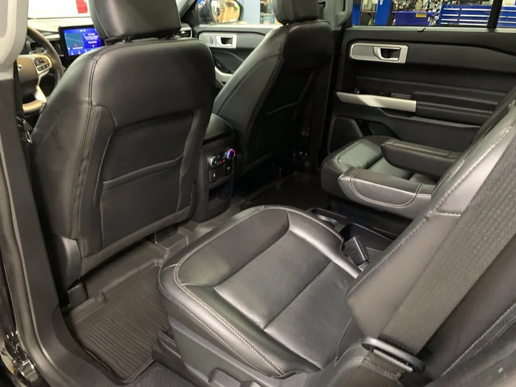 Used 2021 Black Ford Limited image 27