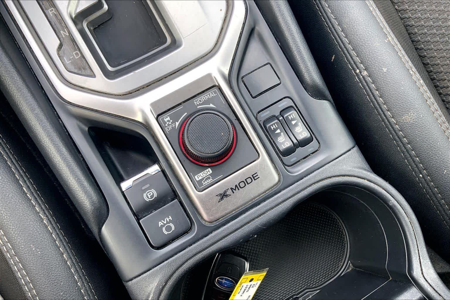 Used 2023 Crystal Black Silica Subaru Premium image 35