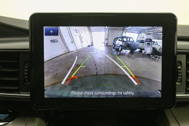 Used 2023 Black Ford XLT image 25
