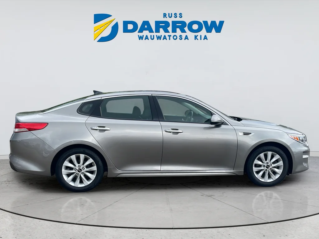 Used 2016 Gray Kia EX image 6