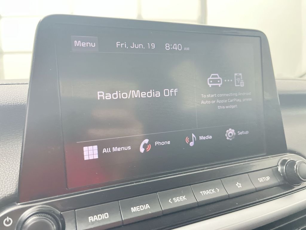 Used 2022 Gray Kia FE image 20