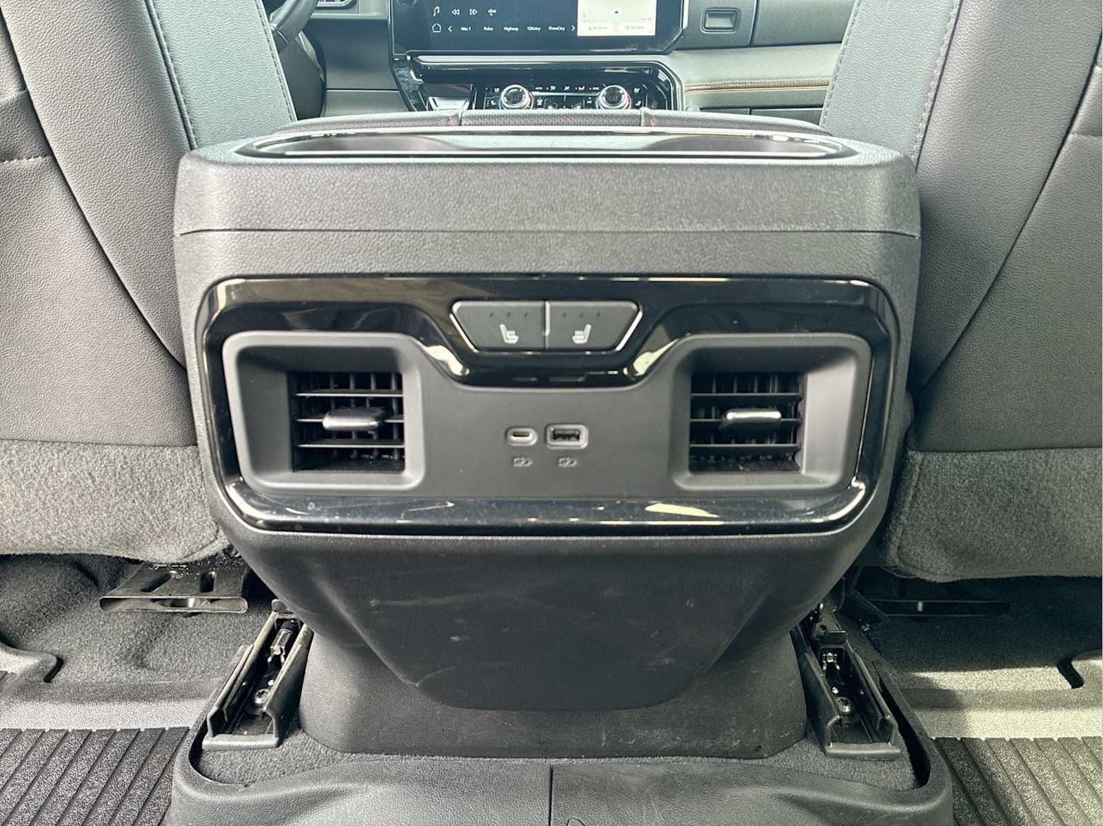 Certified Used 2022 Onyx Black GMC AT4 image 33