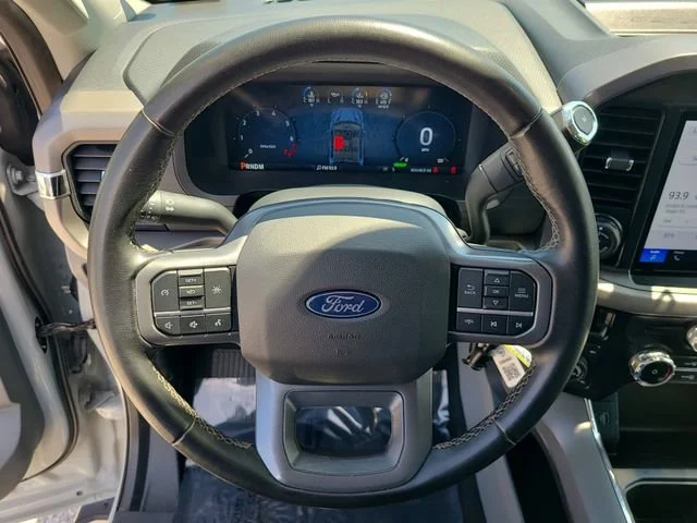 Used 2024 White Ford XLT image 19