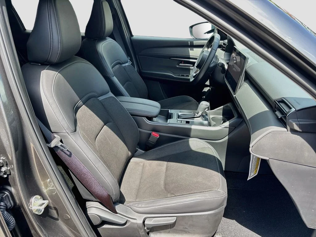 New 2026 Machine Gray Metallic Mazda 2.5 S Preferred AWD image 28