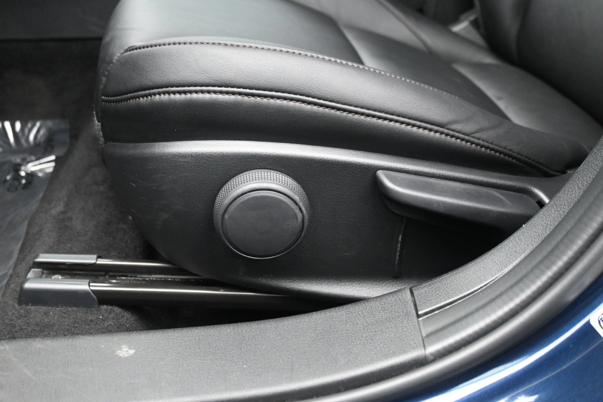 Used 2024 Deep Crystal Blue Mica Mazda 2.5 S Select Sport image 25