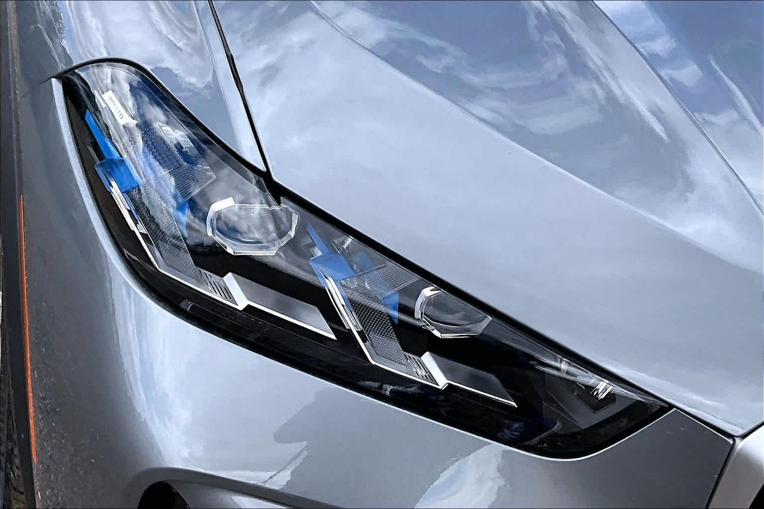 New 2026 Skyscraper Grey Metallic BMW xDrive50e image 13