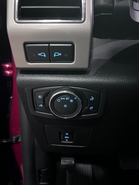 Used 2017 Red Ford Lariat image 24