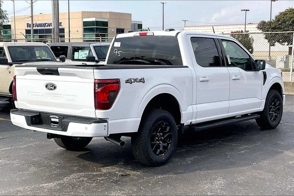 New 2026 White Ford XLT image 12