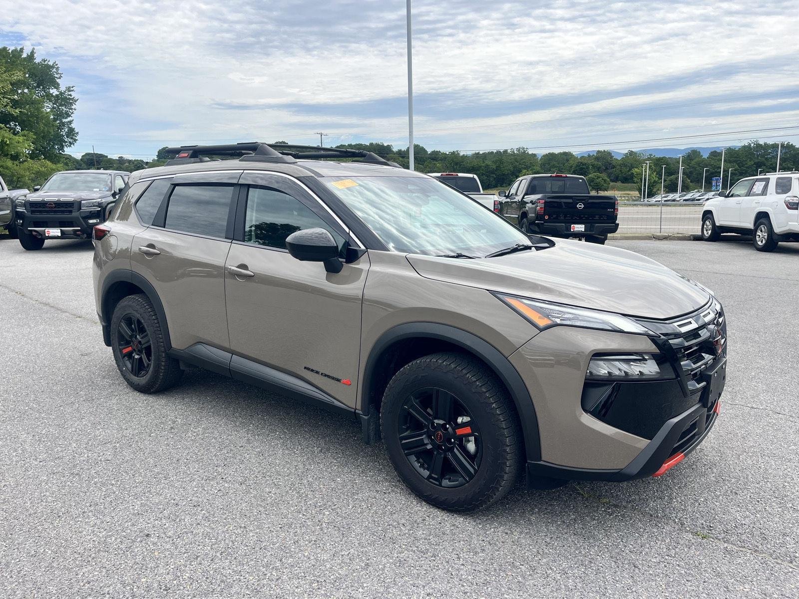 Used 2026  Nissan Rock Creek image 1