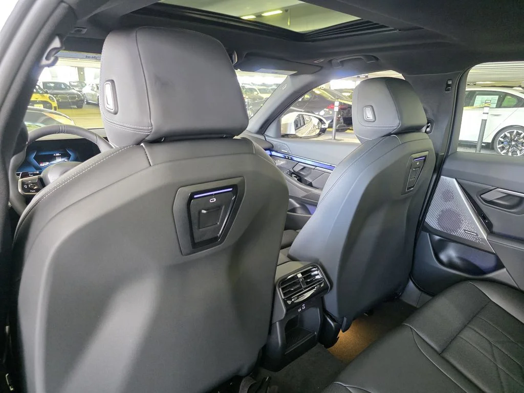 New 2026 White BMW eDrive40 image 12