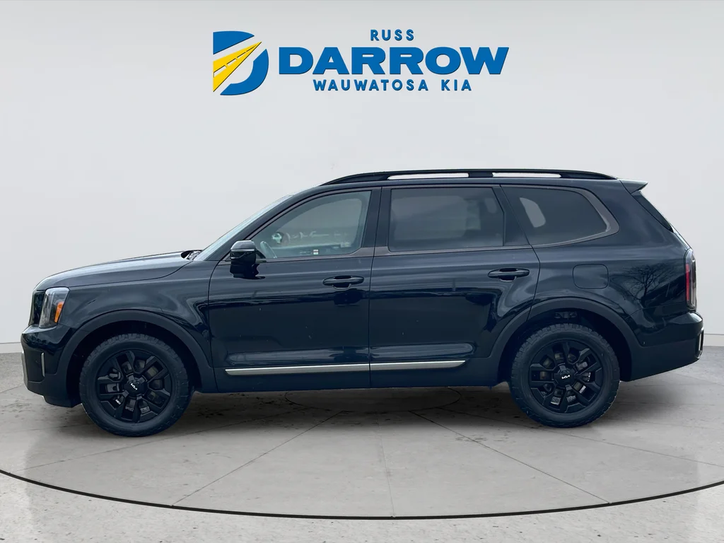 Used 2023 Black Kia SX-Prestige X-Pro image 2
