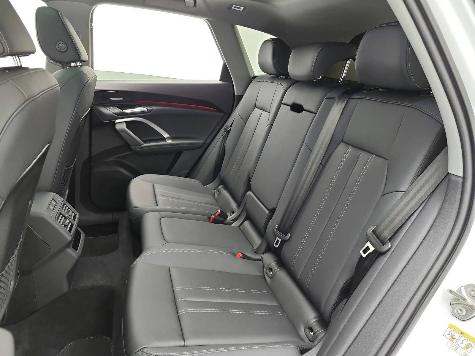 New 2026 Arkona White Audi Premium Plus 2.0 TFSI quattro image 11