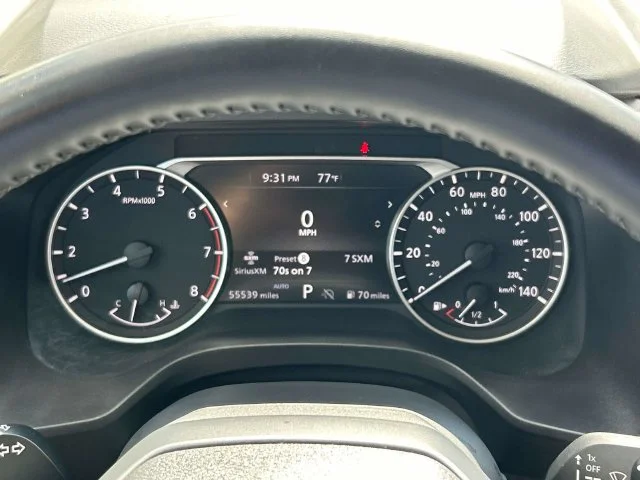 Used 2025  Nissan SV image 38