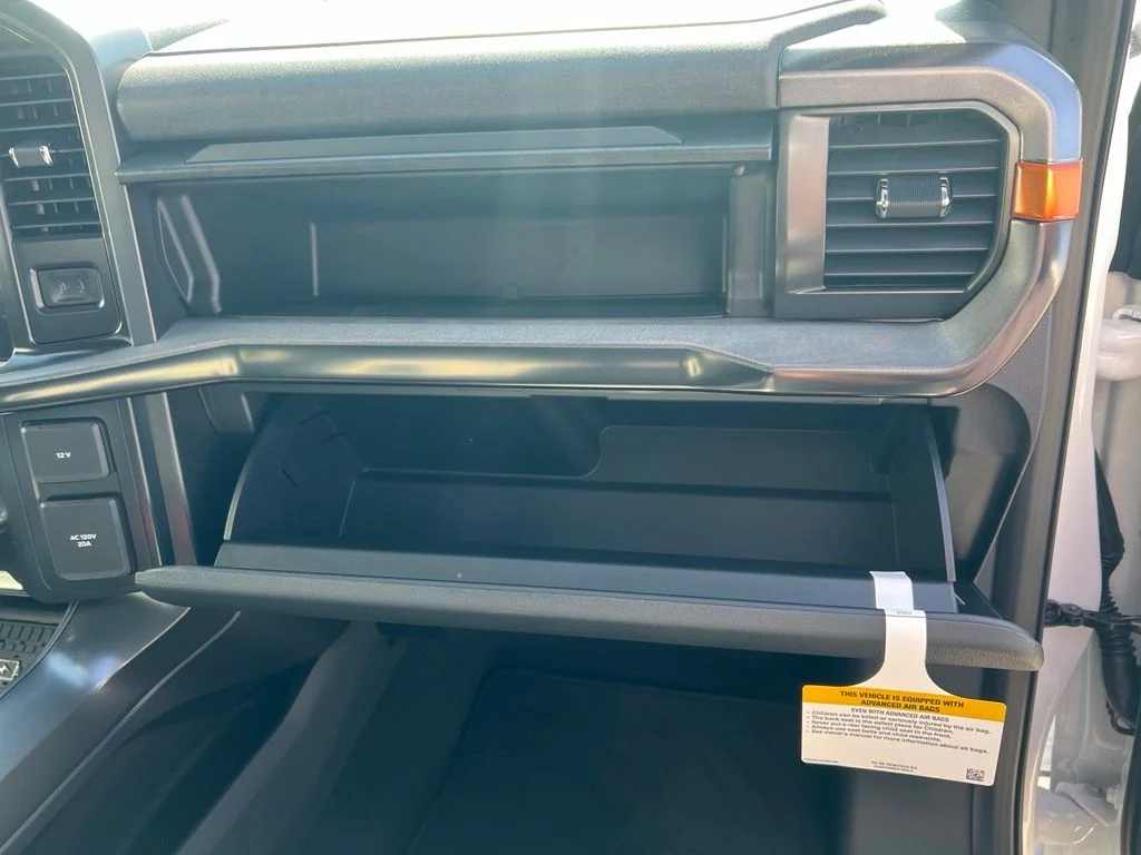 New 2026 Oxford White Ford Tremor® image 35