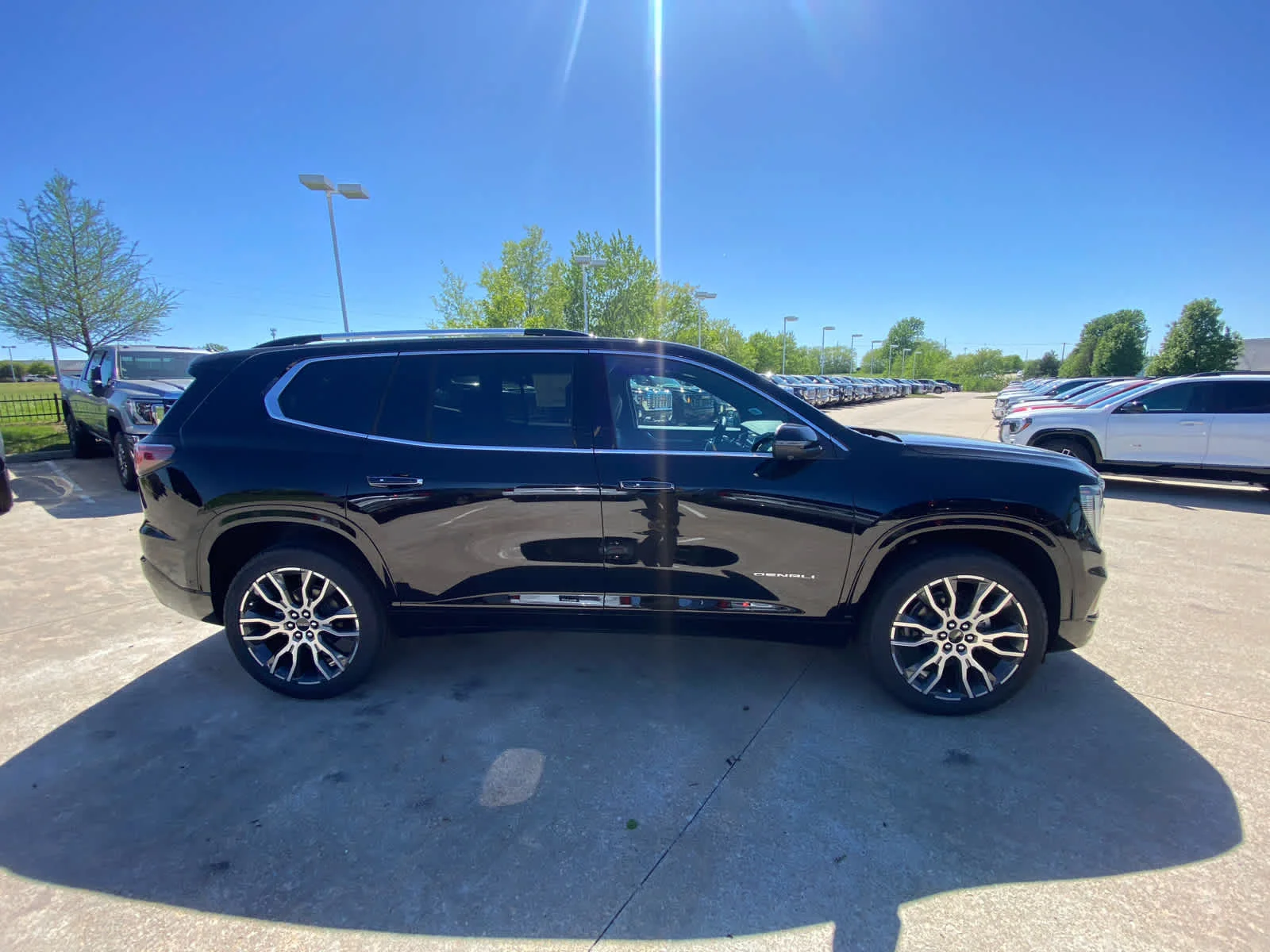 New 2026 Ebony Twilight Metallic GMC Denali Ultimate image 5