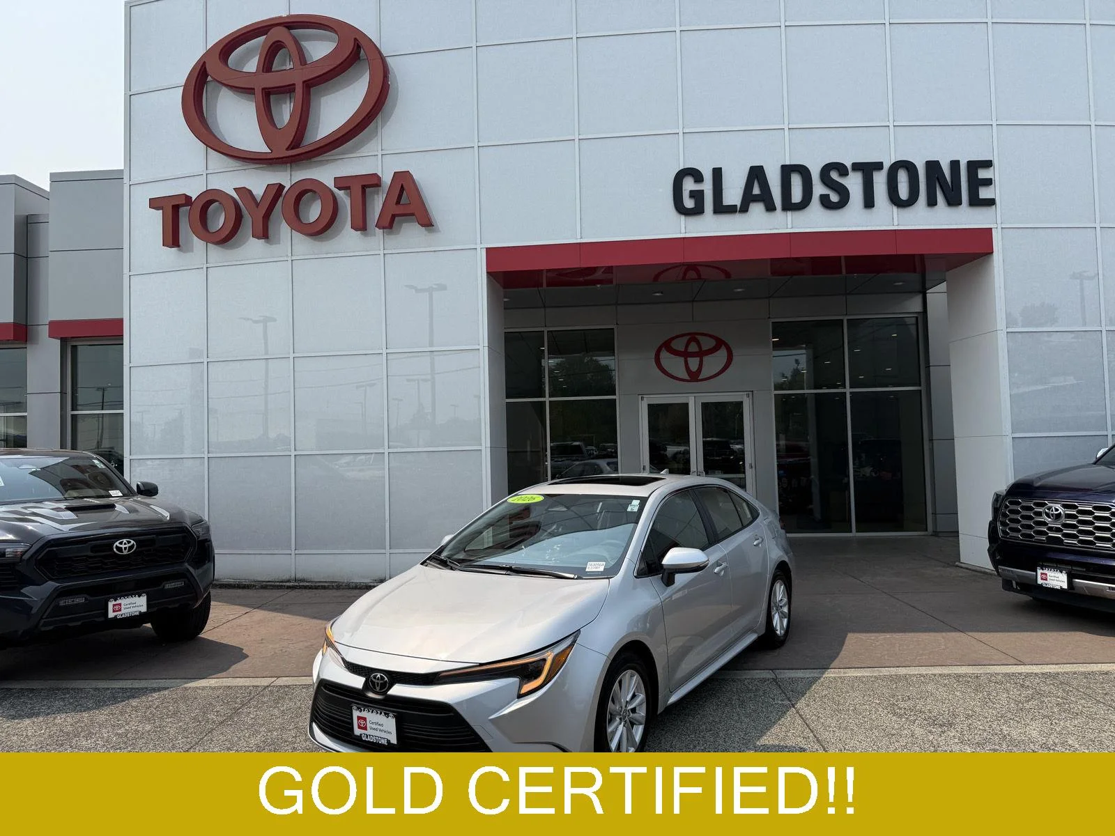 Used 2026 Classic Silver Metallic Toyota Hybrid XLE image 1