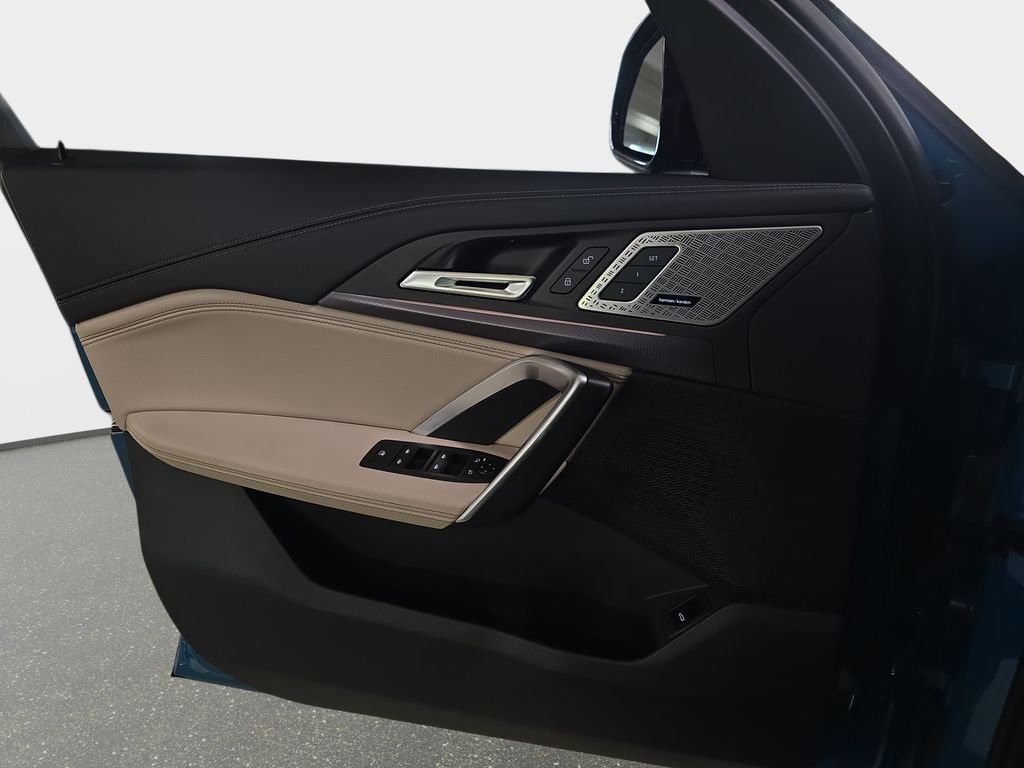 Certified Used 2023 Blue Bay Lagoon Metallic BMW xDrive28i image 27