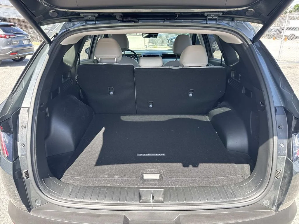 Used 2023 Gray Hyundai Limited image 8