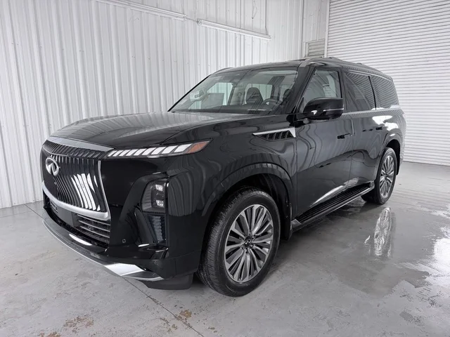 2026 INFINITI QX80 LUXE