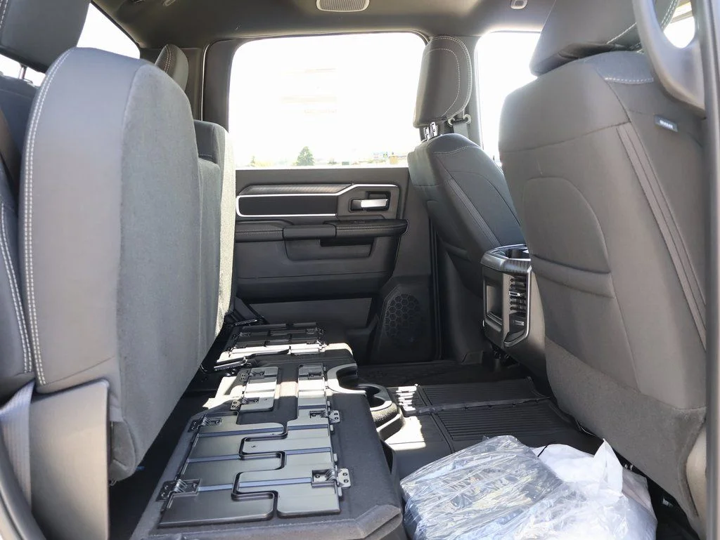 2026 RAM 2500 Big Horn - Photo 12