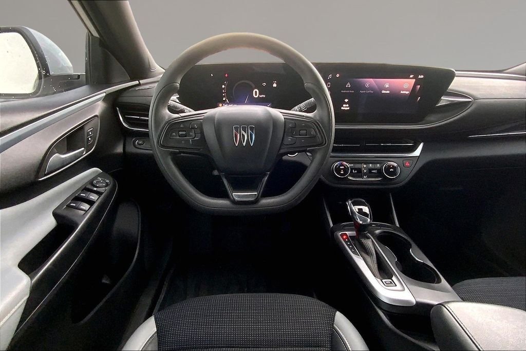 Used 2024 Summit White Buick Preferred image 5