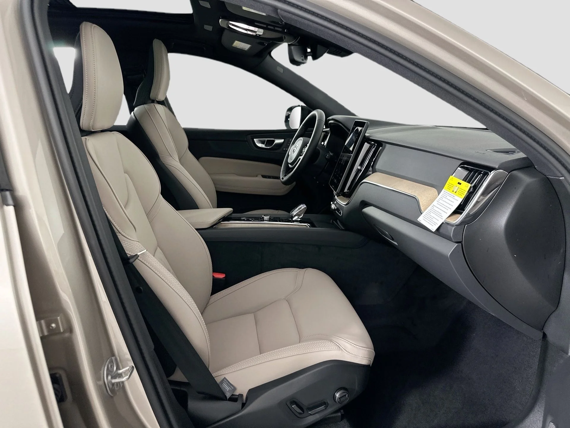 New 2026 Bright Dusk Volvo Plus image 25