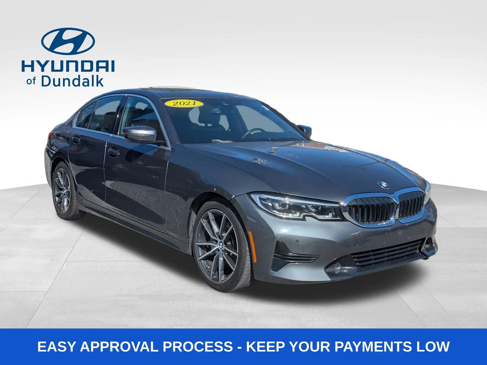 2021 BMW 3 Series 330i Sedan's photo