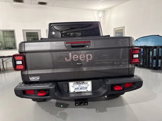 Used 2020 Gray Jeep Rubicon image 7