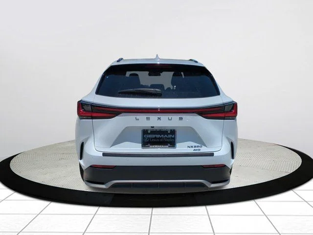 2026 Lexus NX 350 F-Sport - Photo 5