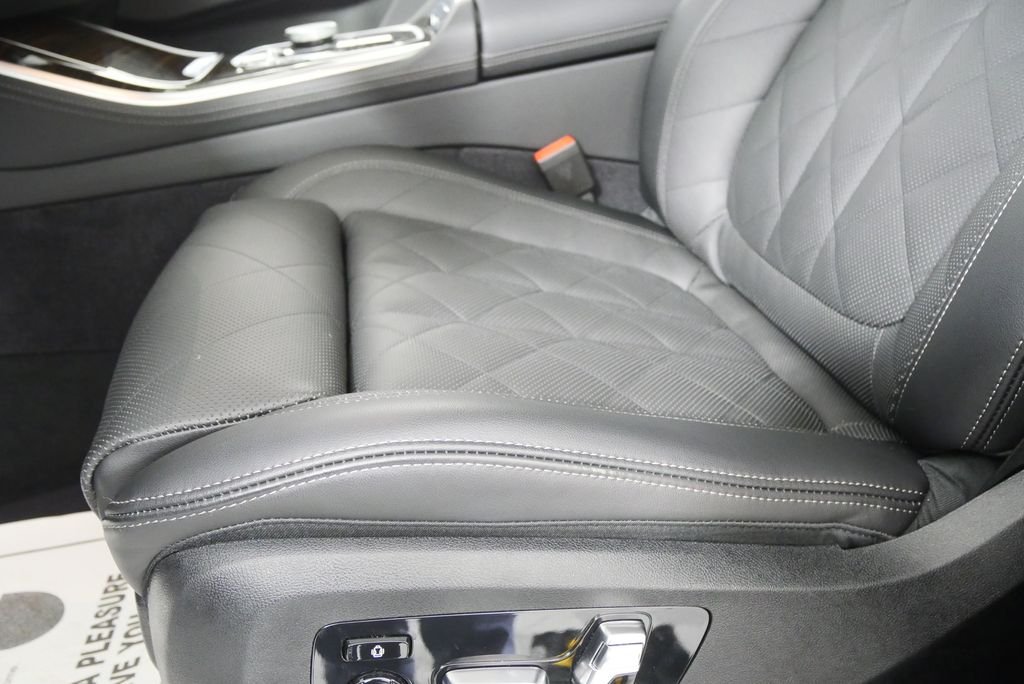 Certified Used 2026 Black Sapphire Metallic BMW sDrive40i image 9