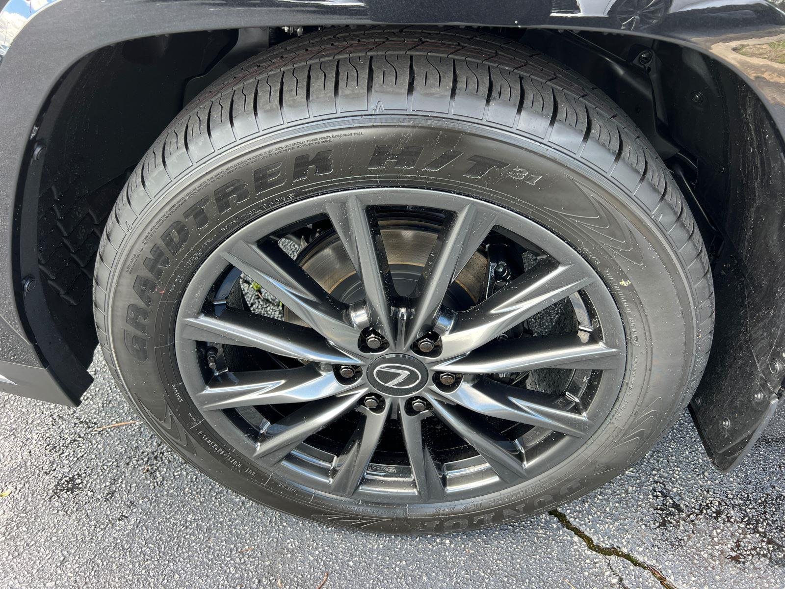 Certified Used 2026 Caviar Lexus 600 F SPORT Handling image 12