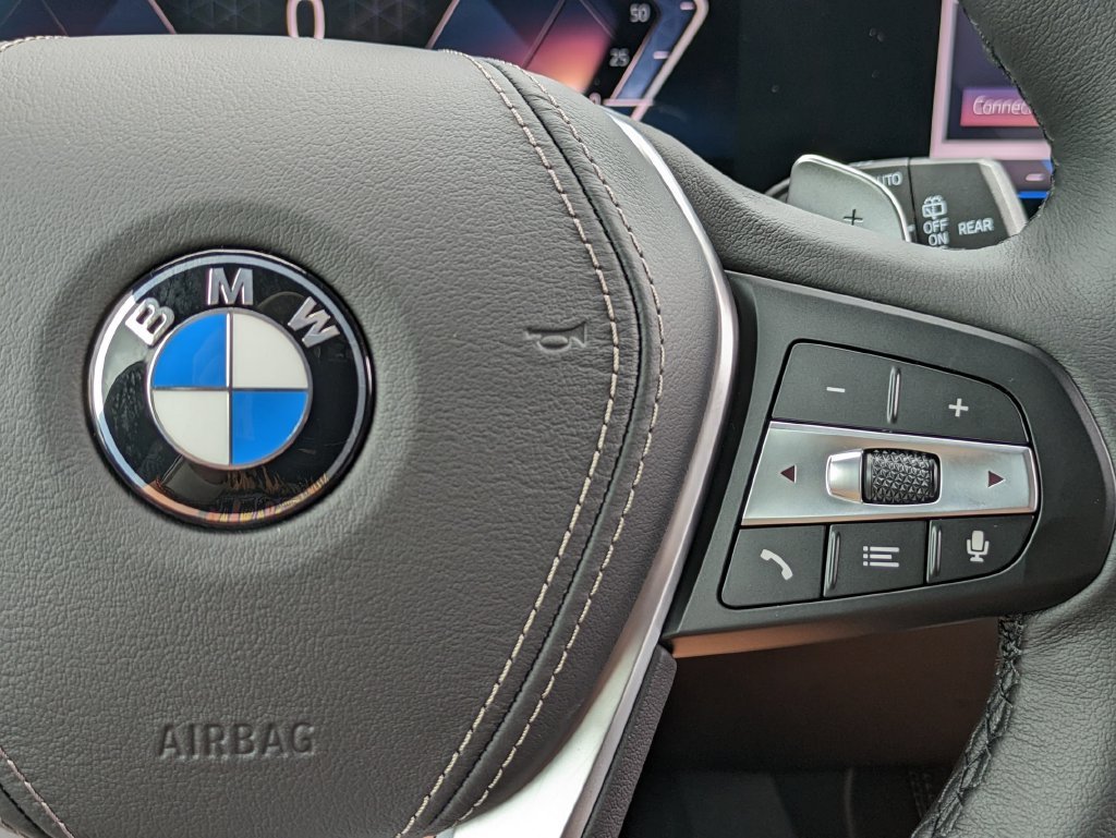 2026 BMW X5 40i - Photo 16