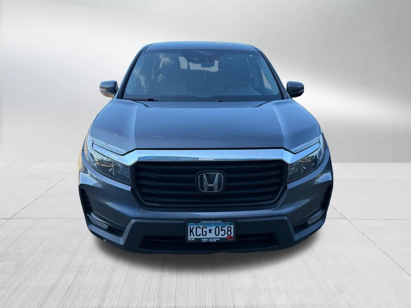Used 2023 Modern Steel Metallic Honda RTL image 2