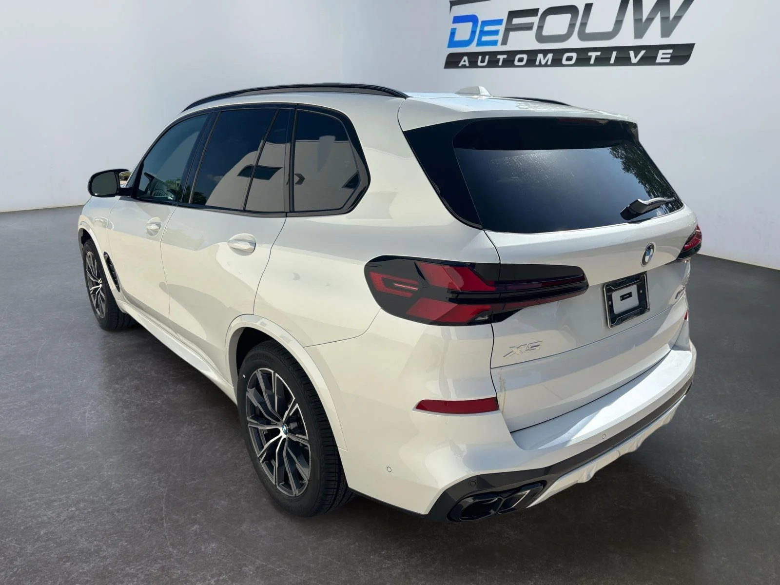 New 2026 Mineral White Metallic BMW M60i image 17