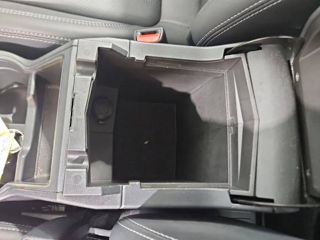 Used 2021 Silver Subaru Limited image 26