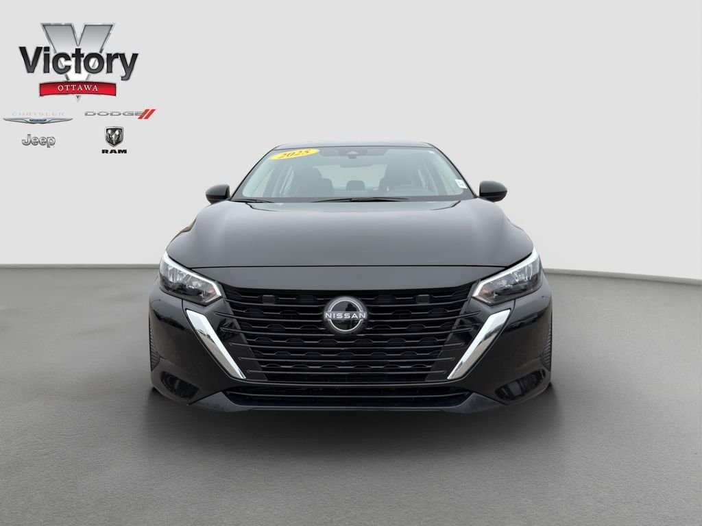 Used 2025 Nissan Sentra SV with VIN 3N1AB8CVXSY371750 for sale in Kansas City