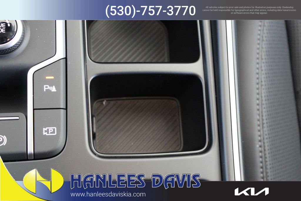 New 2026 Ivory Silver Kia S image 21