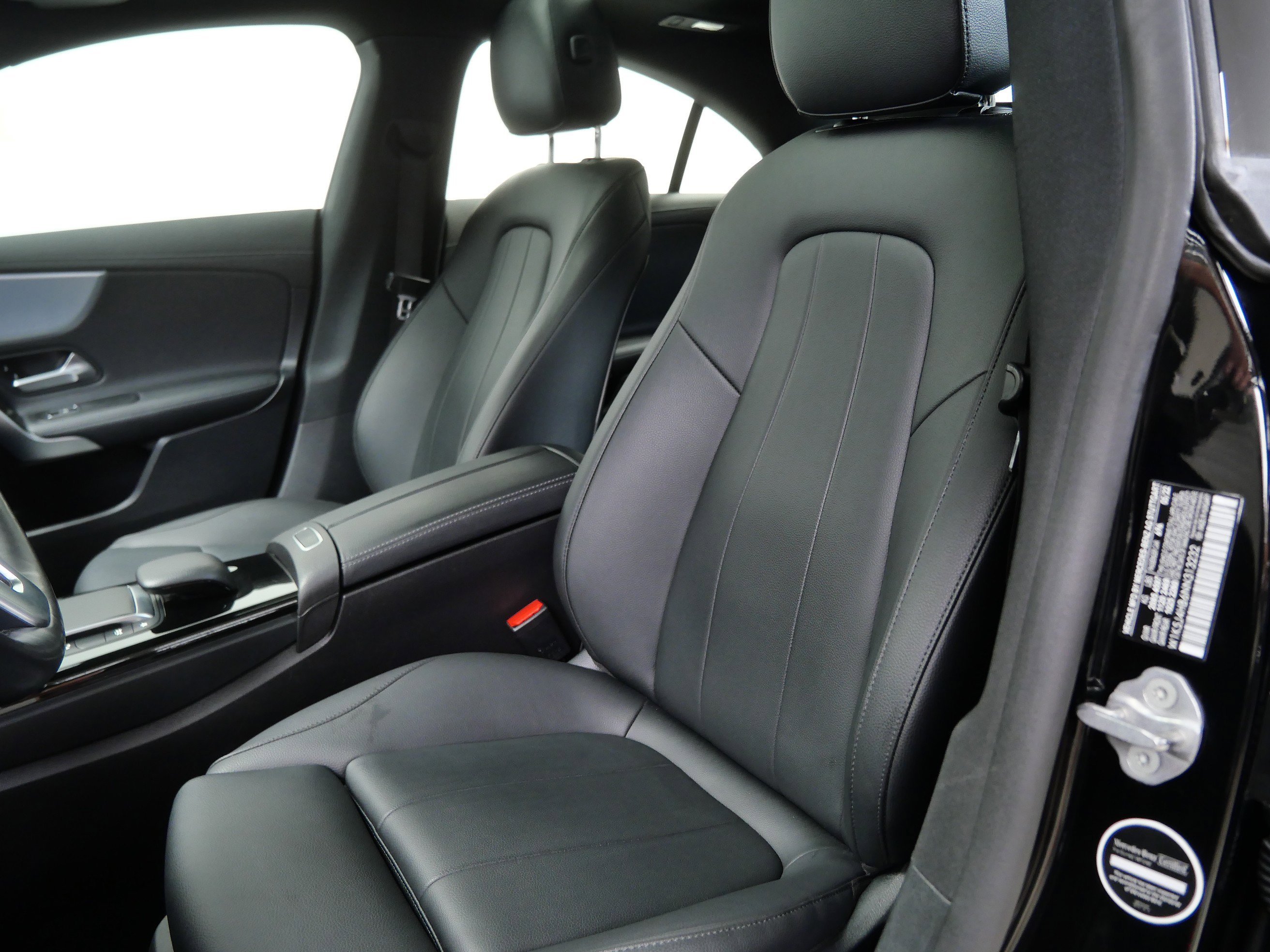 Certified Used 2022 Night Black Mercedes-Benz CLA 250 image 14