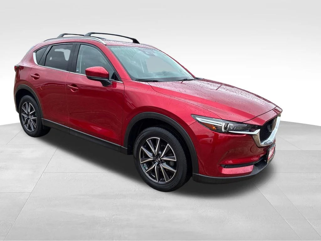 Used 2018 Red Mazda Grand Touring image 8