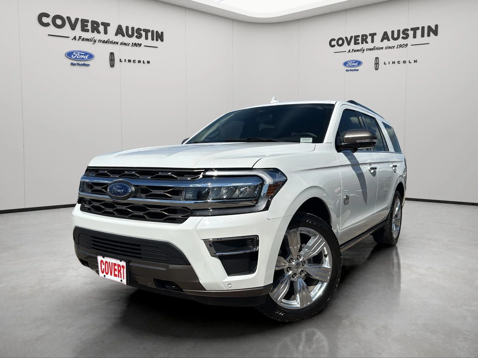 Used 2024 White Ford King Ranch image 1