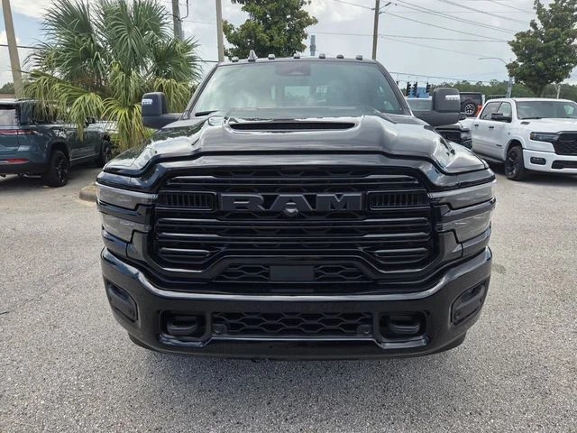 New 2026 Diamond Black Crystal Pearl-Coat Exterior Paint RAM Laramie image 18