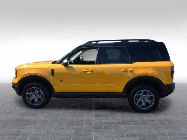 Used 2022 Orange Ford Badlands image 4