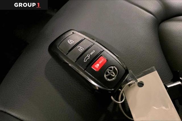 Certified Used 2025 PRECIOUS METAL Toyota  image 15