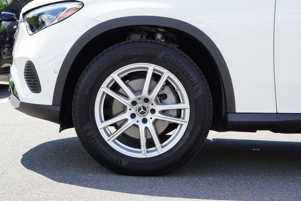 2025 Mercedes-Benz GLC Base - Photo 9