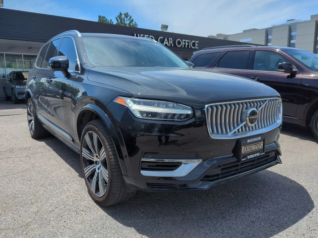 2024 Volvo XC90 T8 Recharge Ultimate Bright Theme 4WD's photo