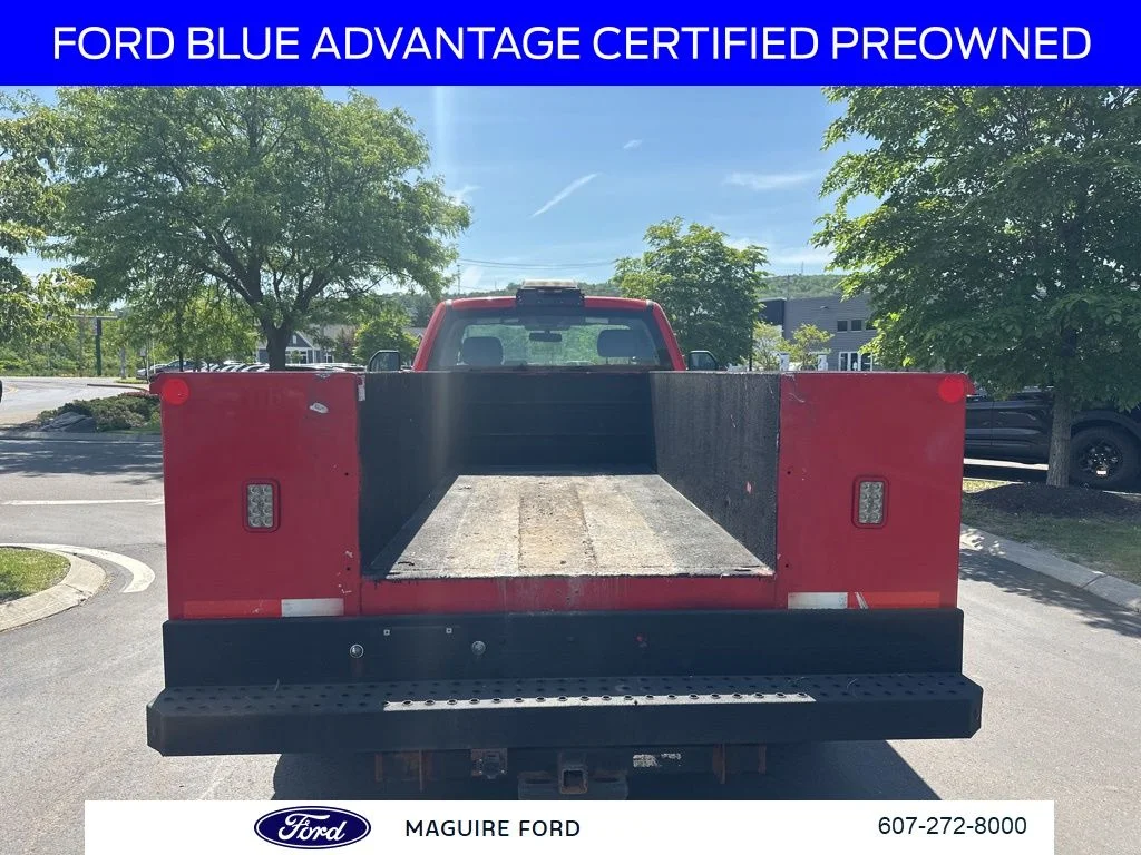 Used 2019 Red Ford XL image 6